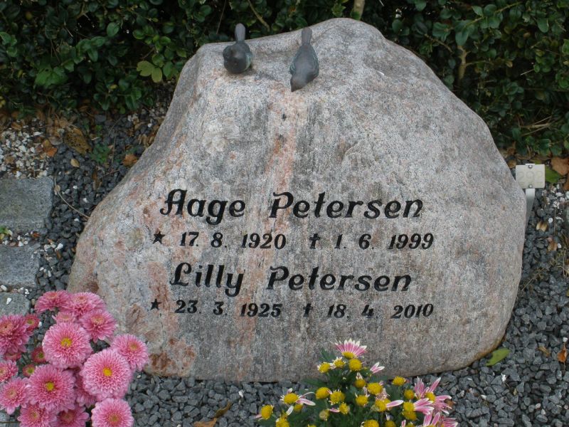 Aage Petersen.JPG